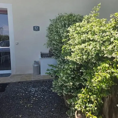 Nyaraló De Famille Avec Jacuzzi, Location Longue Ok *